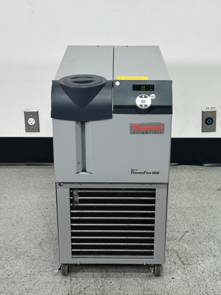 Image of Thermo Scientific Neslab ThermoFlex 1400 Chiller